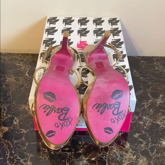 BARBIE for TOWN SHOES size 38/7.5 NIB - Picture 6 of 7